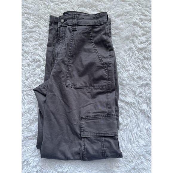 Hollister women's sz. 27 (4R) Ultra High Rise baggy cargo pants. Fantastic pair - Picture 9 of 9